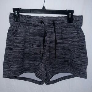 Lululemon On the Fly Short